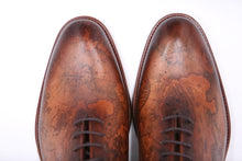 Lade das Bild in den Galerie-Viewer, Bedruckte Leder Schuhe Elegant in hell Braun
