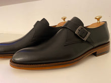 Lade das Bild in den Galerie-Viewer, Leder Schuhe mit schnalle in Schwarz Elegant Business
