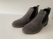 Lade das Bild in den Galerie-Viewer, Damen Stiefel wild Leder Chelsea Boots Stiefeletten grau Größe 37

